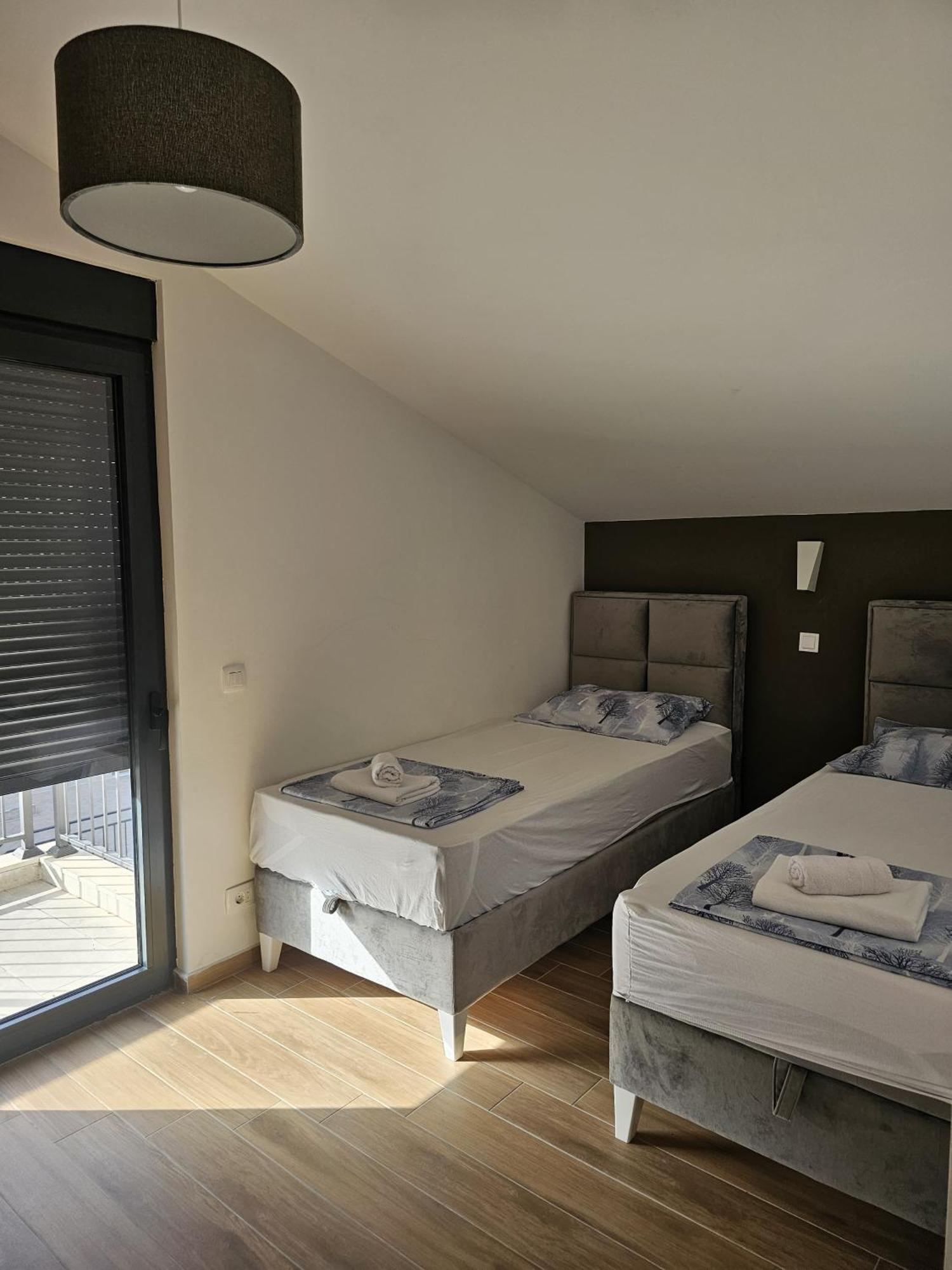 Apartments Vranes Tivat Exteriér fotografie